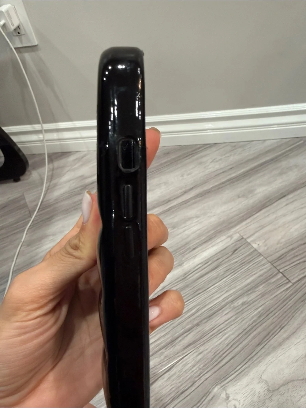 The Puffer Case® - Black Manhattan - iPhone 16 Pro